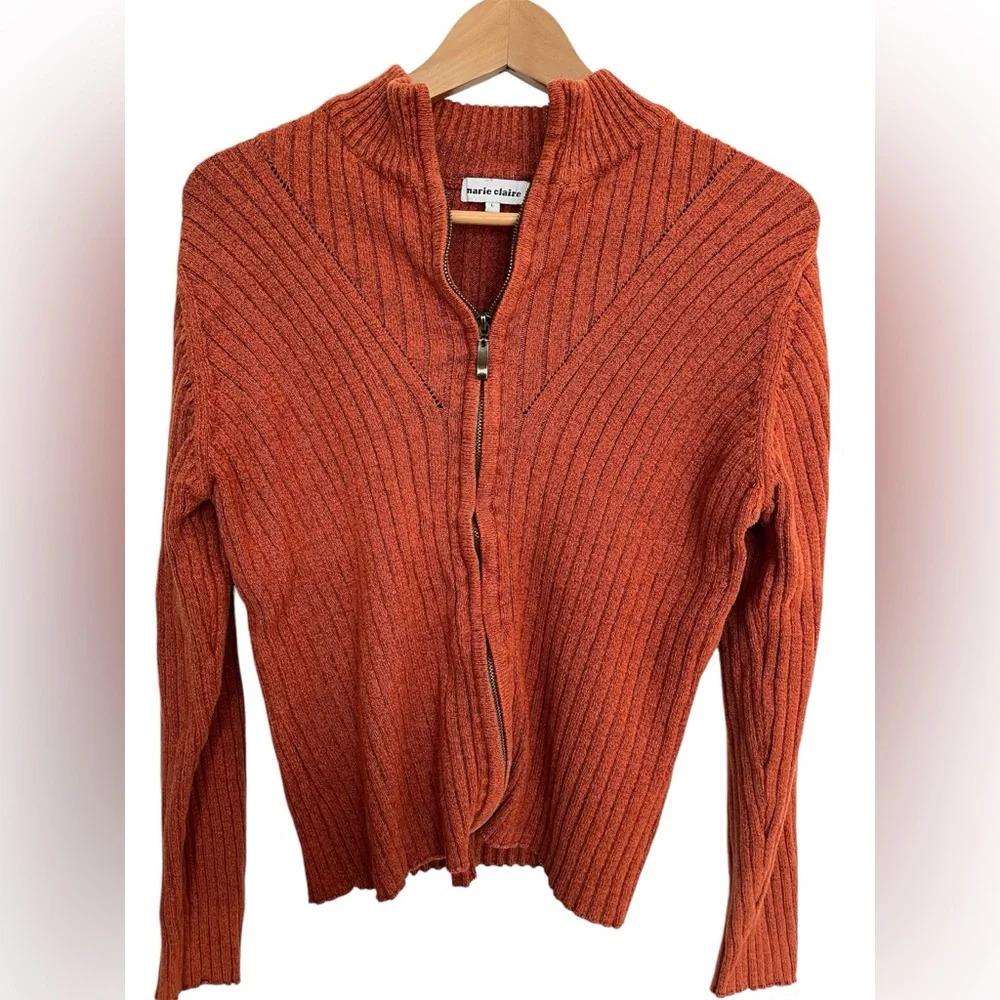 Marie-Claire auburn zip up Ribbed vest
